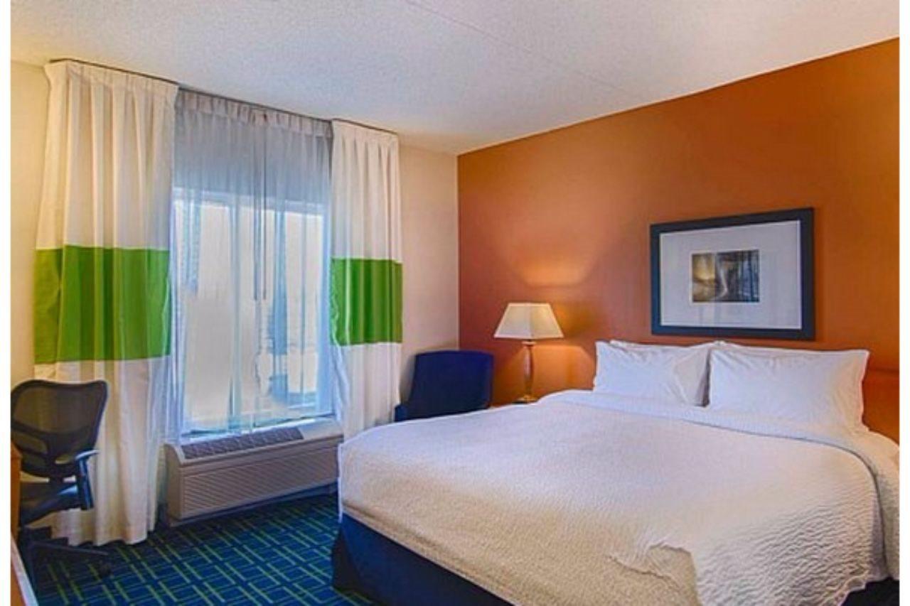 Fairfield Inn & Suites By Marriott Newark Liberty International Airport Εξωτερικό φωτογραφία