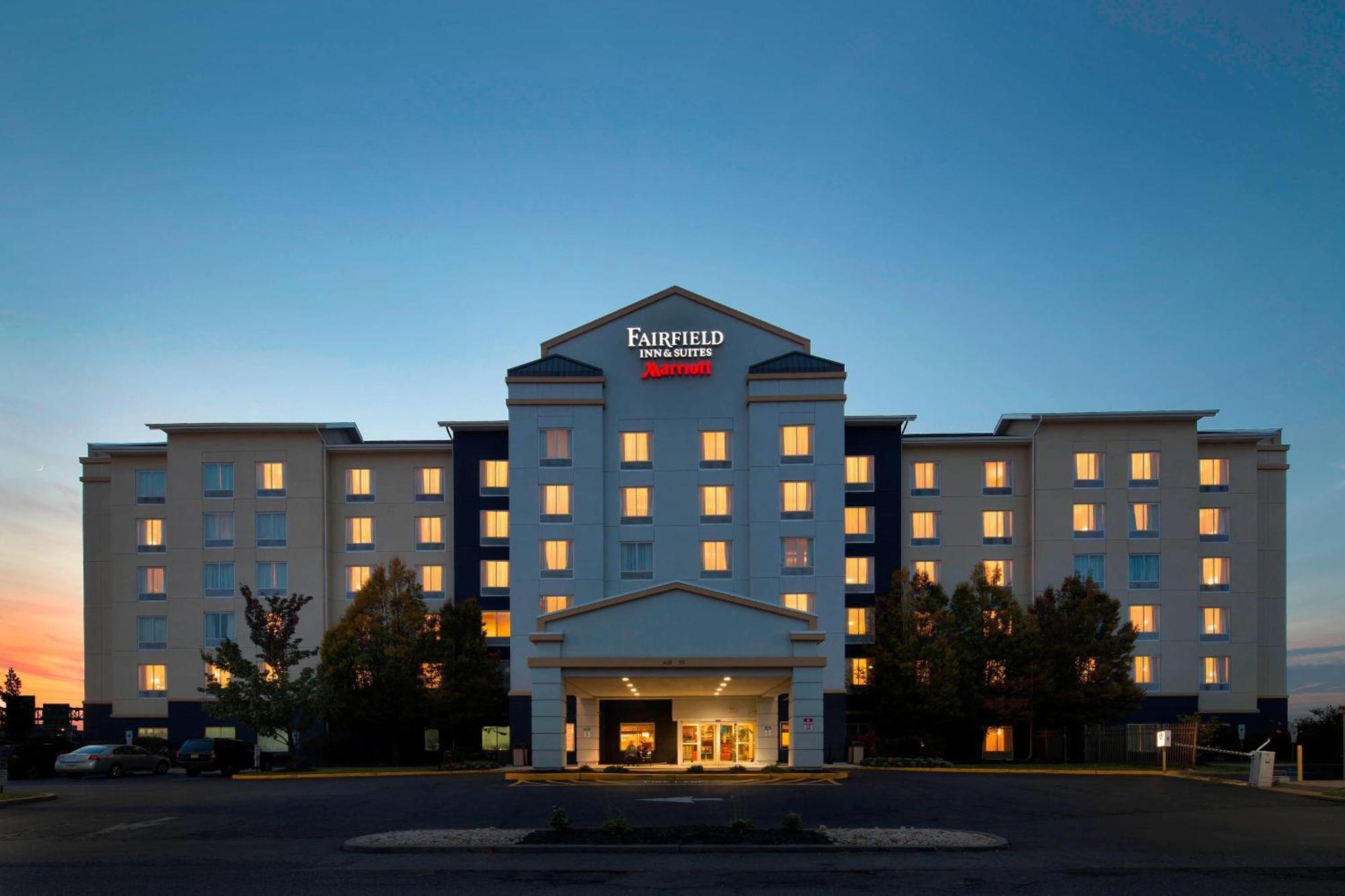 Fairfield Inn & Suites By Marriott Newark Liberty International Airport Εξωτερικό φωτογραφία